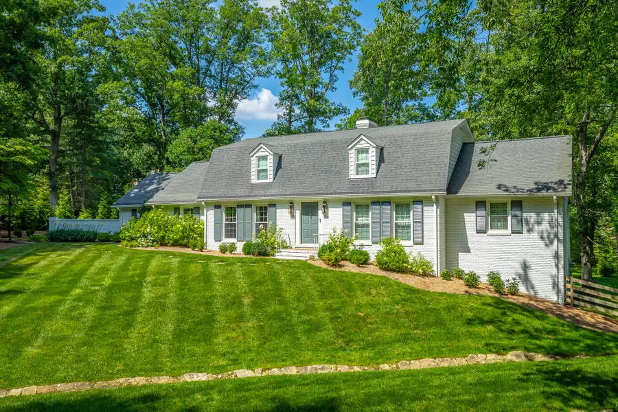 73 W Bartram Road, Lookout Mountain, TN 37350 - #2