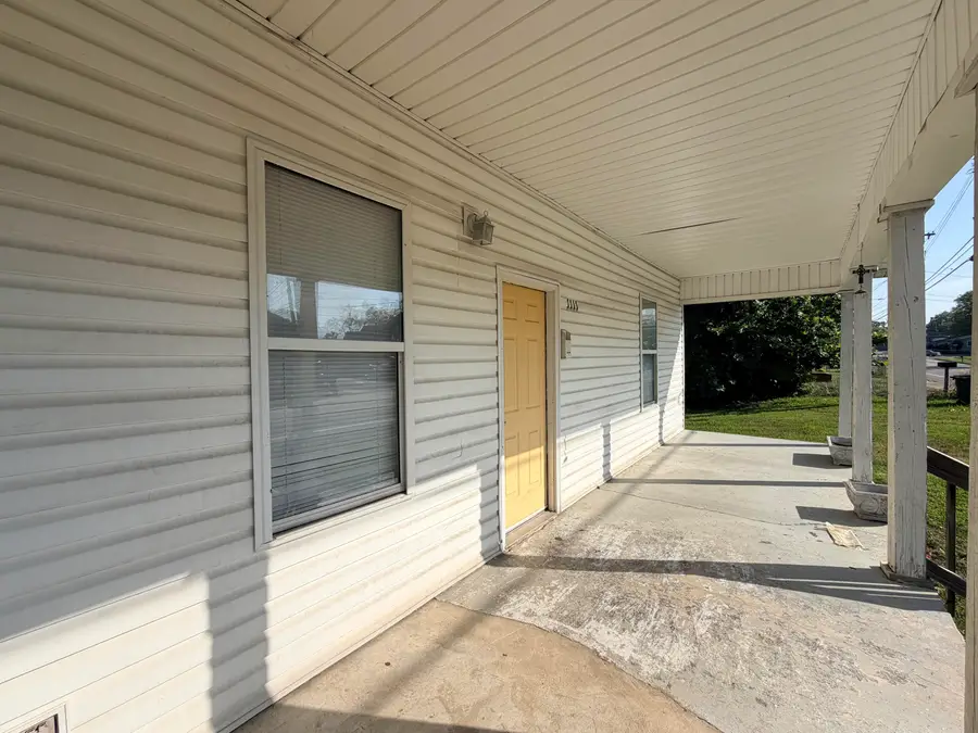 1111 S Willow Street, Chattanooga, TN 37404 - #3