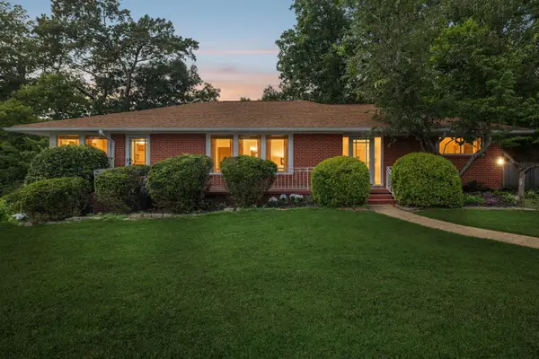 821 Mount Belvoir Drive, Chattanooga, TN 37412