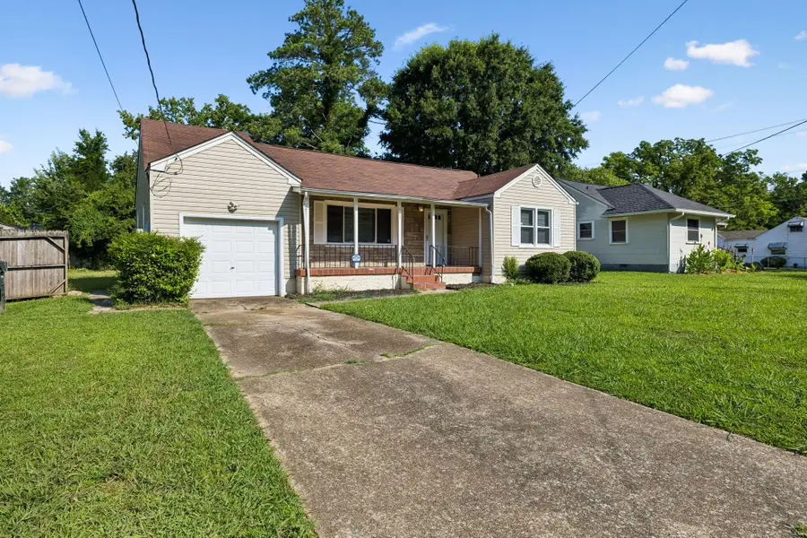 611 Woodvale Avenue, Chattanooga, TN 37411 - #2