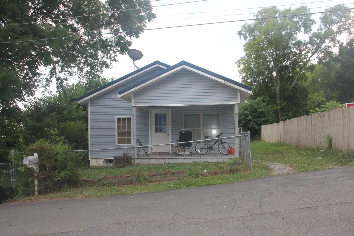 205 W Waterworks Street, Dalton, GA 30720 - #1