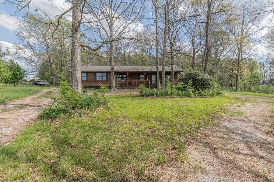 221 Forest Hills Drive, Charleston, TN 37310 - #2