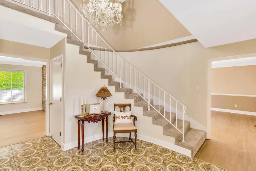 910 Mockingbird Drive, Chattanooga, TN 37412 - #2