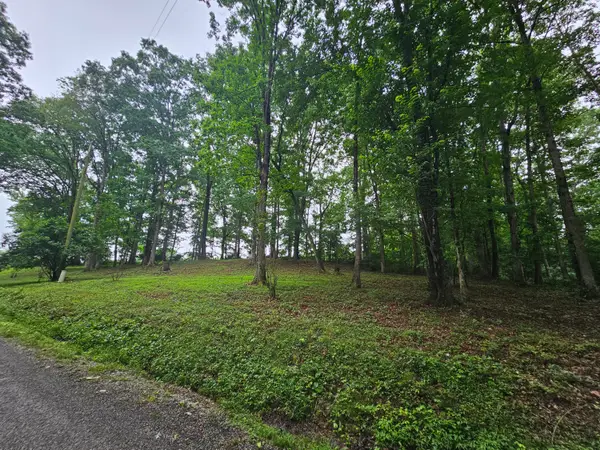 2411 Sr 56 Road #5, Tracy City, TN 37387