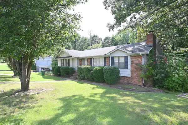 1015 Olde Mill Lane, Hixson, TN 37343