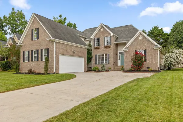 9859 Fieldcrest Drive, Apison, TN 37302