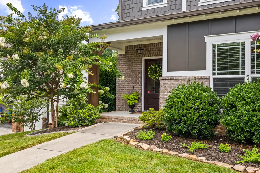1221 Bridgeview Drive, Chattanooga, TN 37415 - #2
