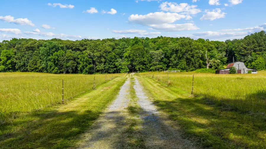 3270 Lake Kathy Road, Tunnel Hill, GA 30755 - #3