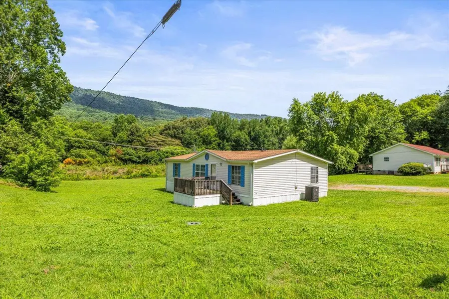 218 W Spring Street, Whitwell, TN 37397 - #3
