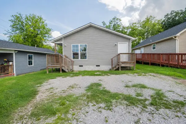 2110 E 18th Street, Chattanooga, TN 37404