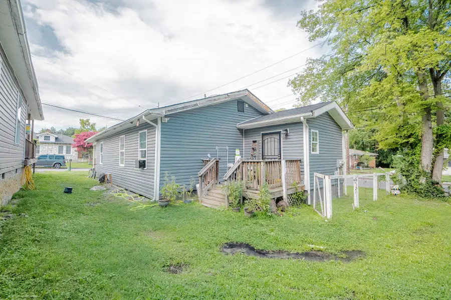 2112 E 18th Street, Chattanooga, TN 37404 - #3