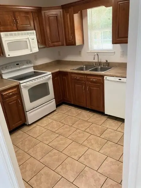 220 Southern Drive, Ringgold, GA 30736 - #3