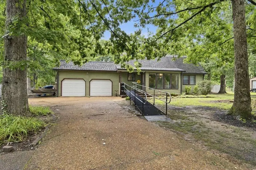 9814 Miller Country Road, Soddy Daisy, TN 37379 - #3