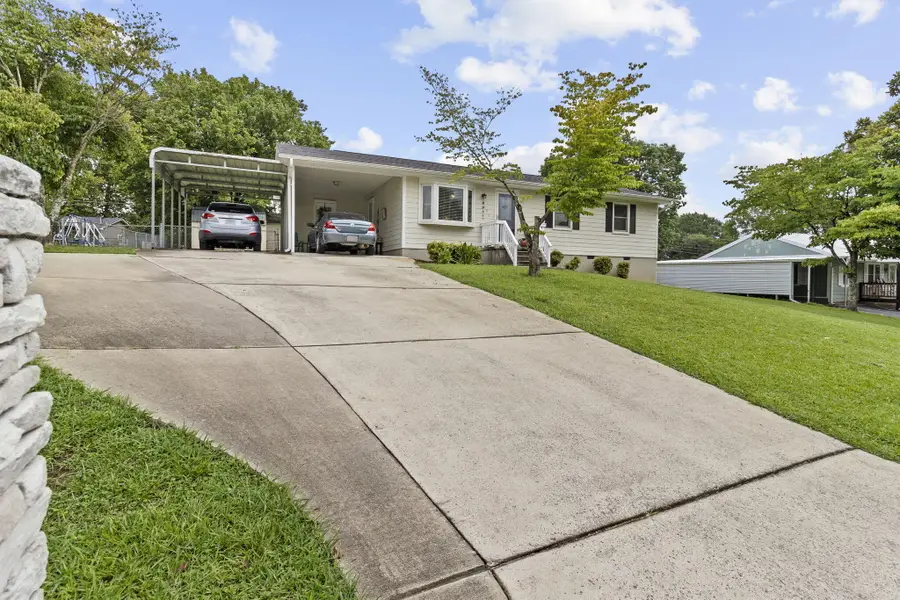 406 Wisteria Road, Lafayette, GA 30728 - #3
