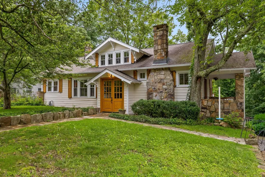 117 S Bragg Avenue, Lookout Mountain, TN 37350 - #2