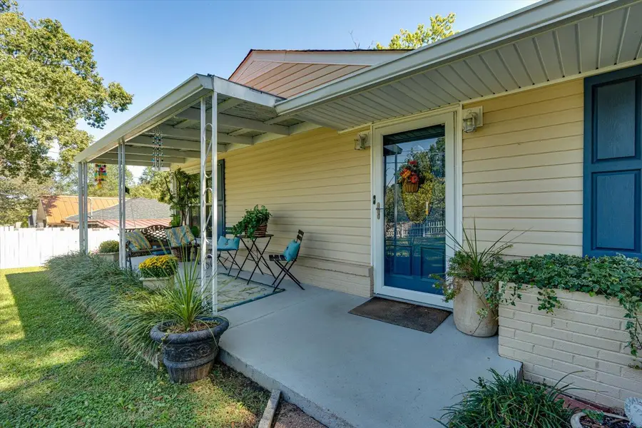 1306 Reeves Avenue, Chattanooga, TN 37412 - #3