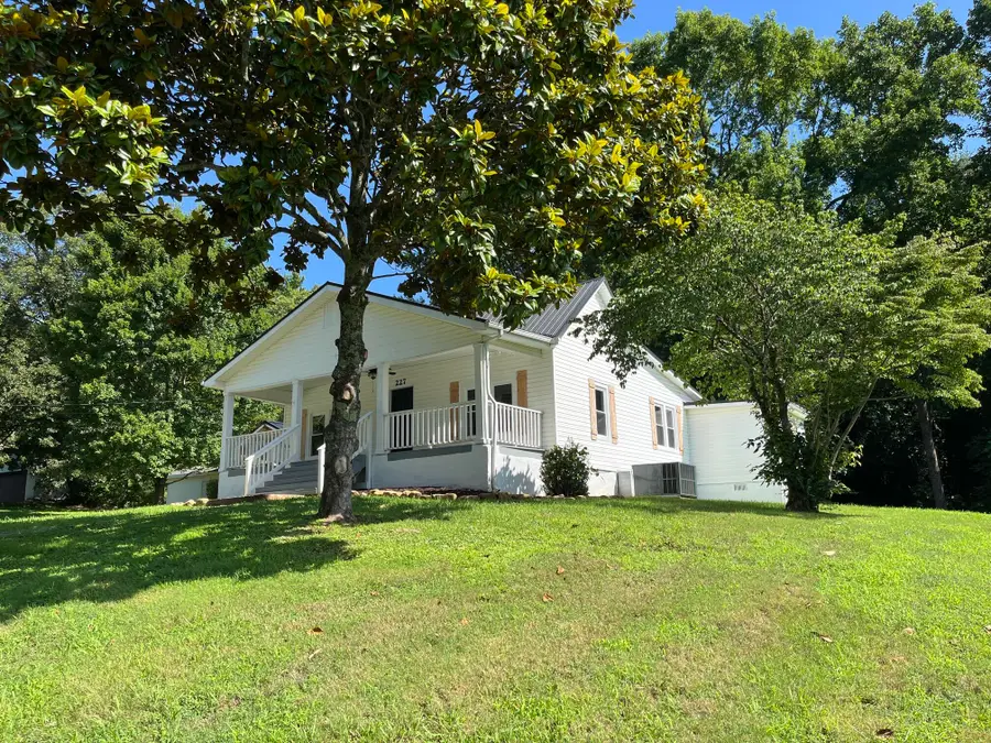 227 Cox Lane, Soddy Daisy, TN 37379 - #2