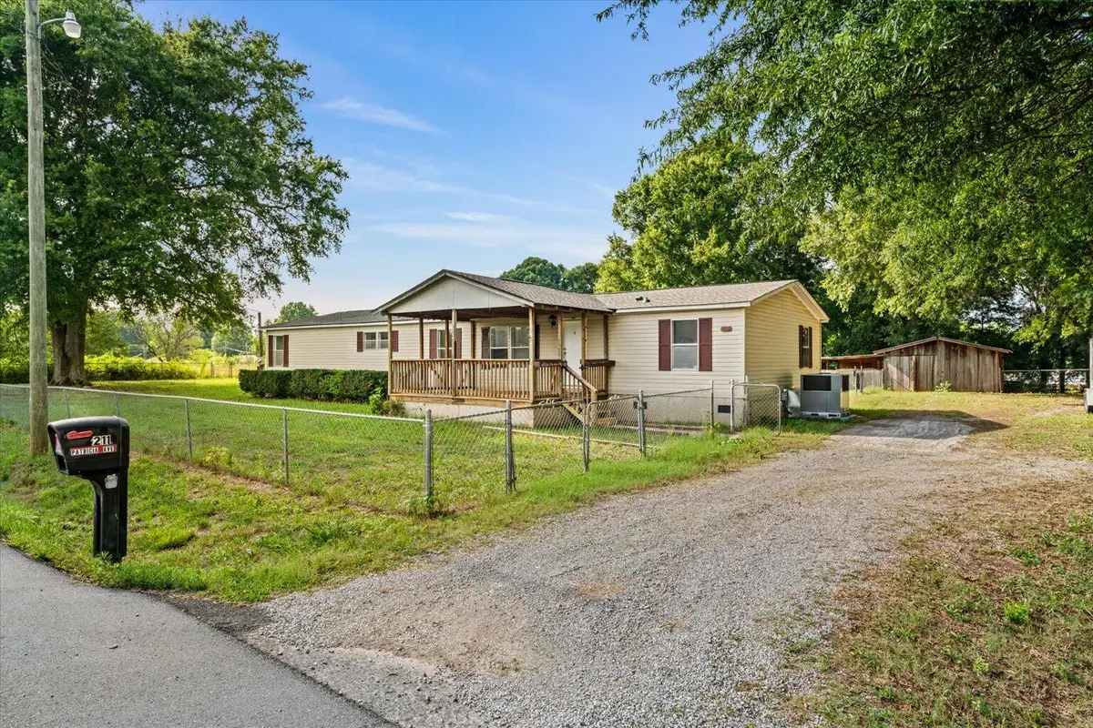 211 Patricia Avenue, Chatsworth, GA 30705 - #1