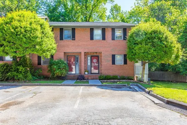 1900 Meadowbrook Circle Nw, Dalton, GA 30720