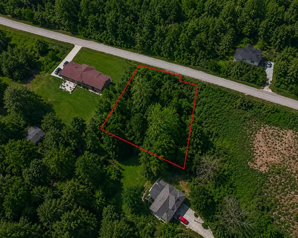1 W Cumberland West Drive, Louisville, TN 37777