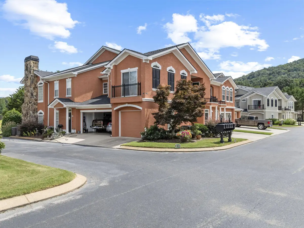 1111 Renaissance Court, Chattanooga, TN 37419 - #1
