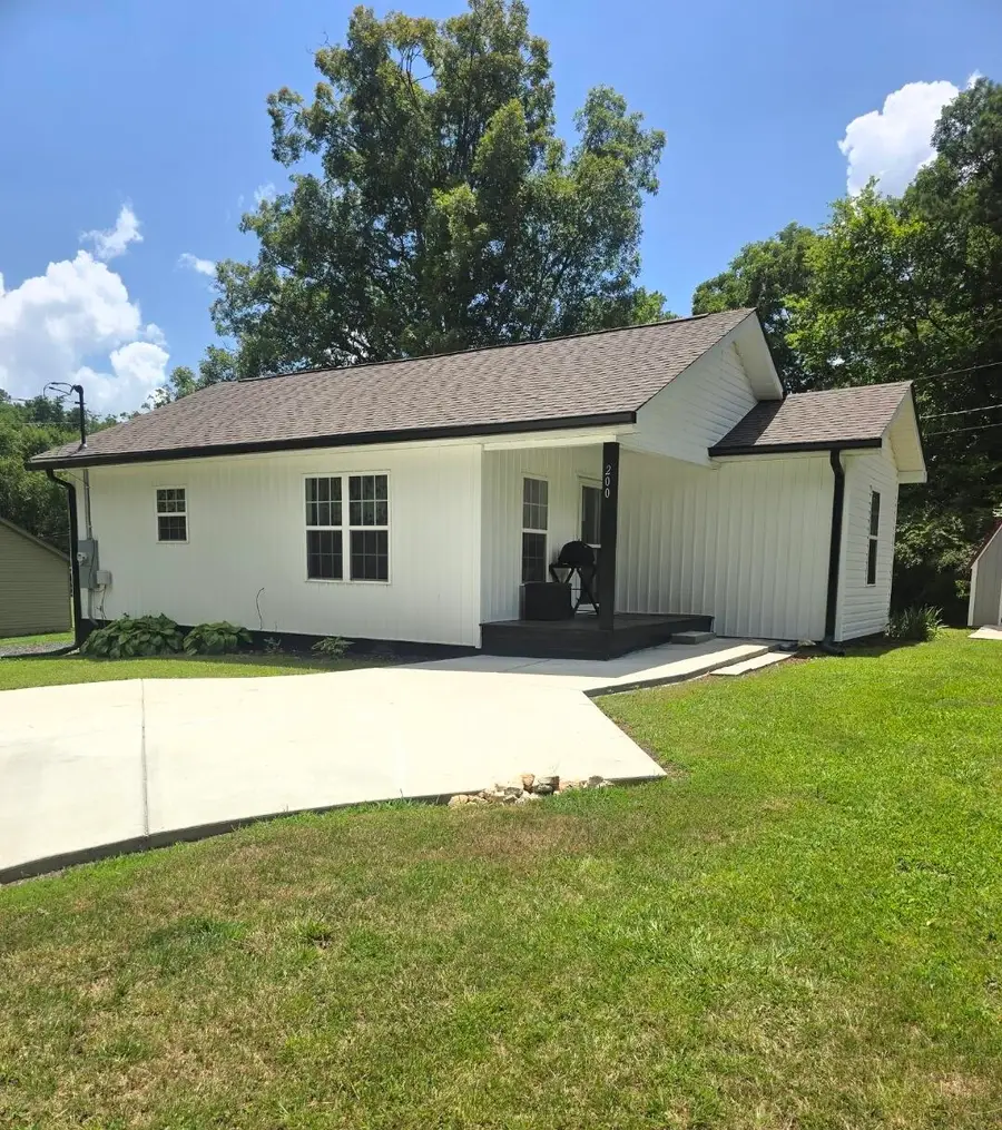200 Brooker Drive, Dalton, GA 30721 - #3