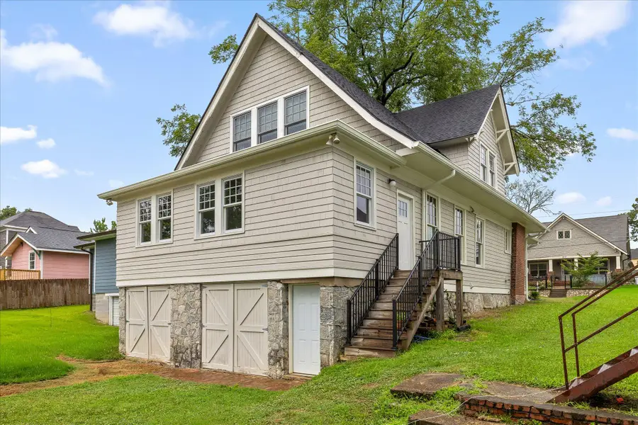 1612 Kirby Avenue, Chattanooga, TN 37404 - #2