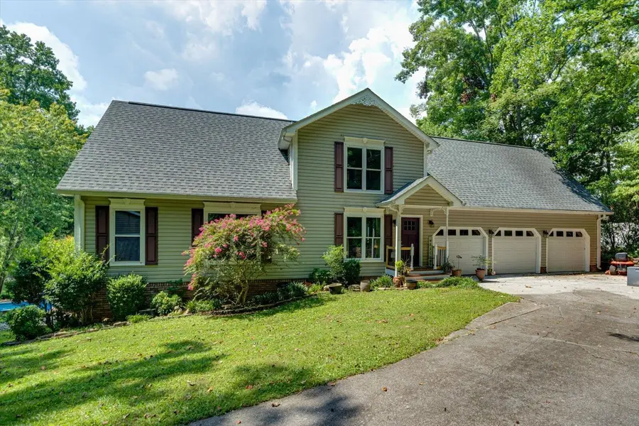 11648 Hixson Pike, Soddy Daisy, TN 37379 - #2