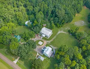 355/359 County Road 475, Etowah, TN 37331 - #1