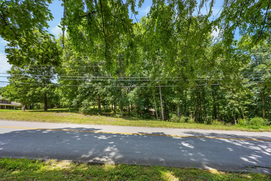 800 Brookhollow Lane, Chattanooga, TN 37421 - #2