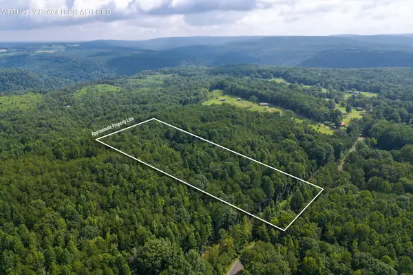O Green Town Road, Tracy City, TN 37387