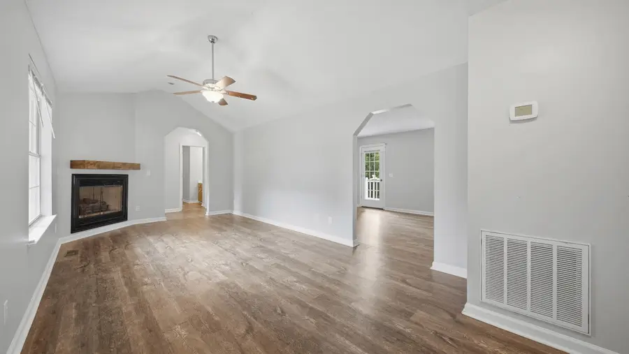 10120 Bear Trail Drive, Soddy Daisy, TN 37379 - #3