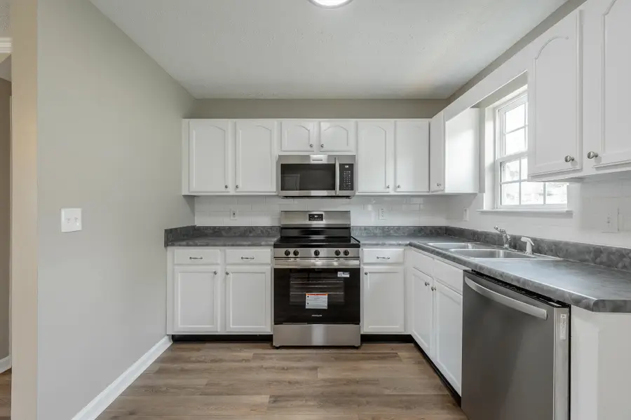380 Lookout Circle, Trenton, GA 30752 - #3