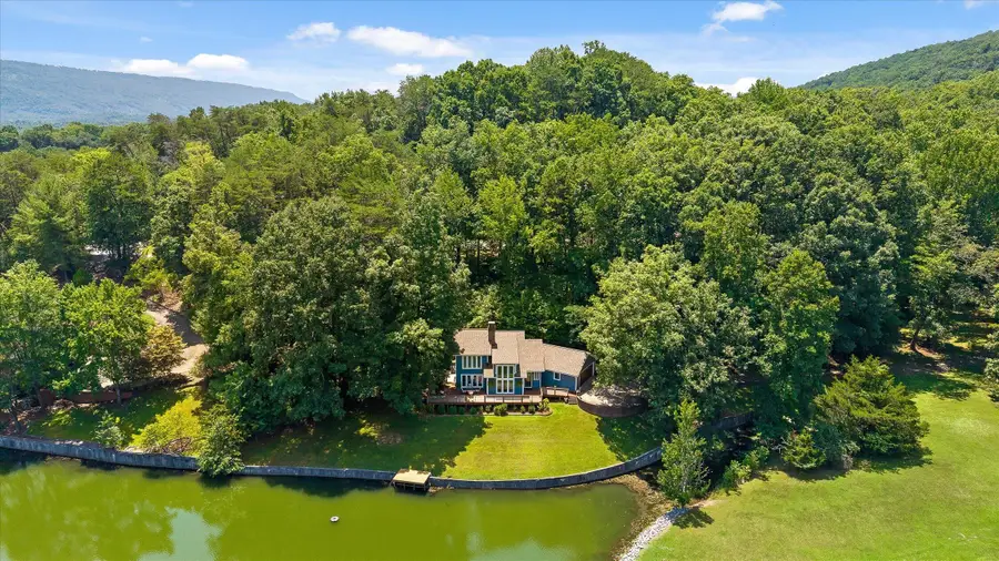 488 Lake Hills Drive, Trenton, GA 30752 - #2