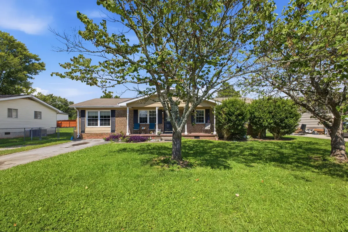1835 S Prairie Circle, Hixson, TN 37343 - #1