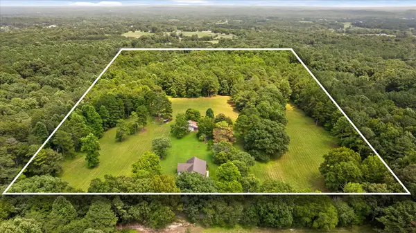 1072 Taylor Broome Road, Chickamauga, GA 30707