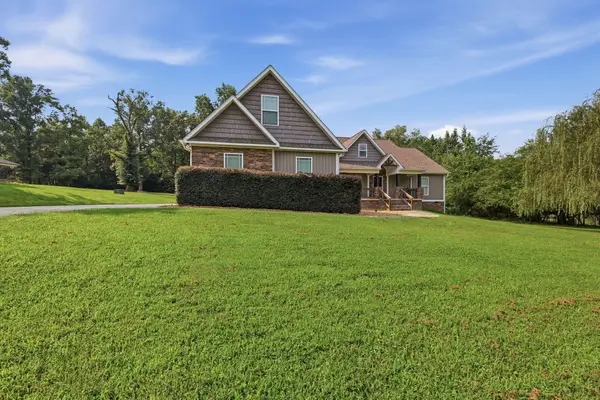 1725 Green Pond Road, Soddy Daisy, TN 37379