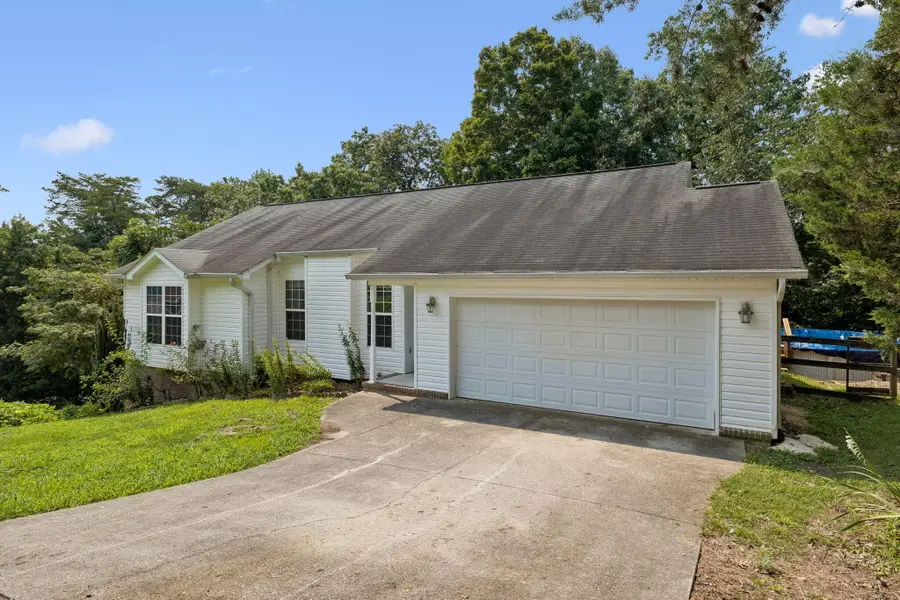 6220 Pine Marr Drive, Hixson, TN 37343 - #2