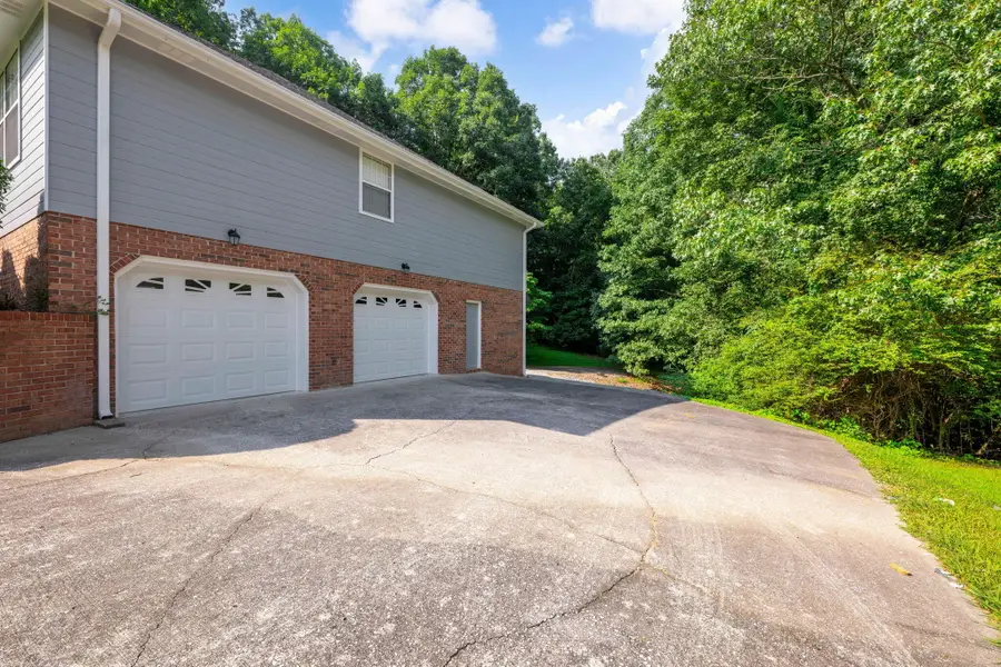 555 Blue Bird Lane, Ringgold, GA 30736 - #2