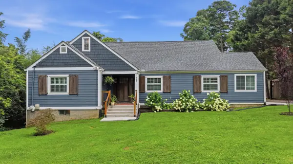 903 S Crest Road, Chattanooga, TN 37404
