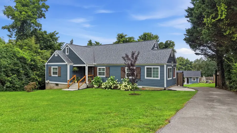 903 S Crest Road, Chattanooga, TN 37404 - #2