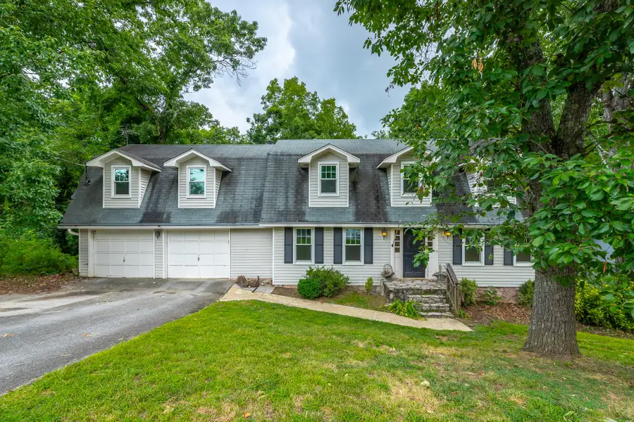 915 Sherry Circle, Hixson, TN 37343 - #2