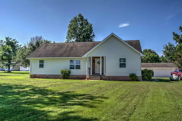 131 Prater Road, Trenton, GA 30752
