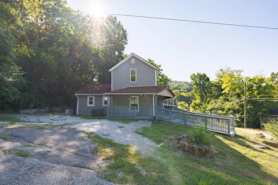 3100 N Chamberlain Avenue, Chattanooga, TN 37406 - #3