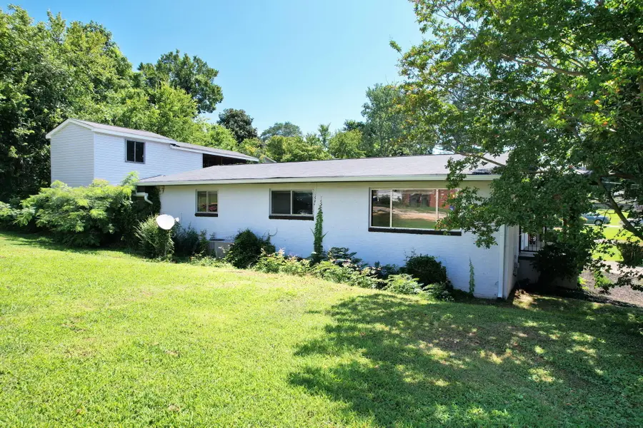 3615 Ridgeside Road, Chattanooga, TN 37411 - #2