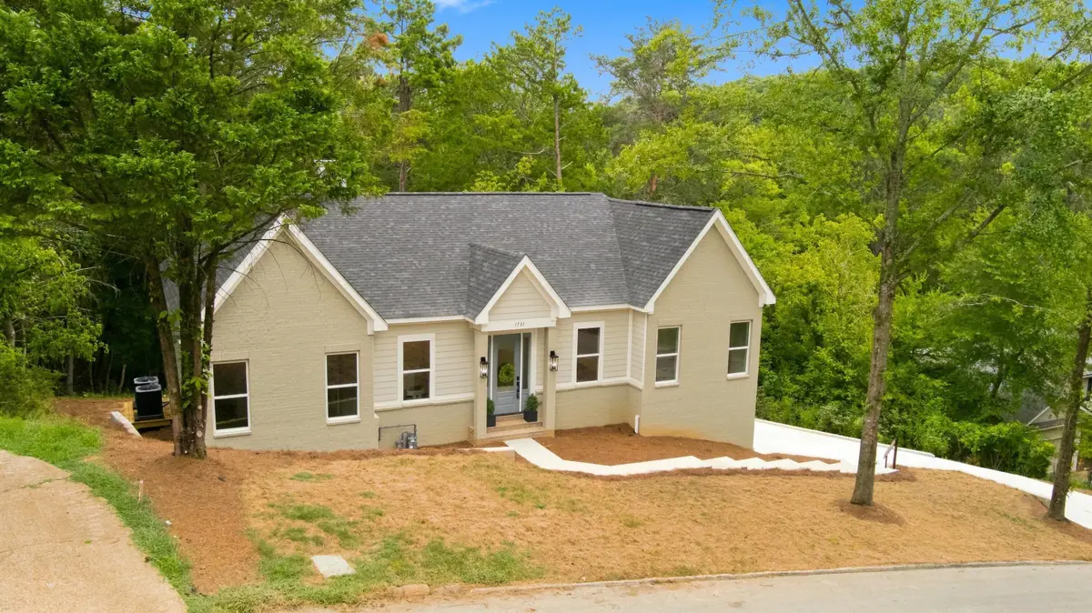 1721 Starboard Drive, Hixson, TN 37343 - #1