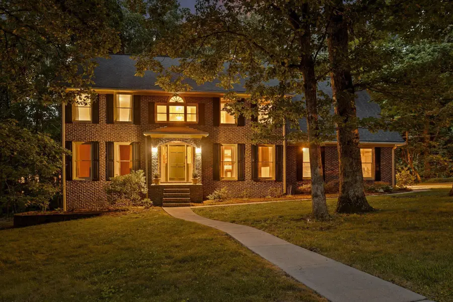 31 Mountain Cove Road, Signal Mountain, TN 37377 - #3