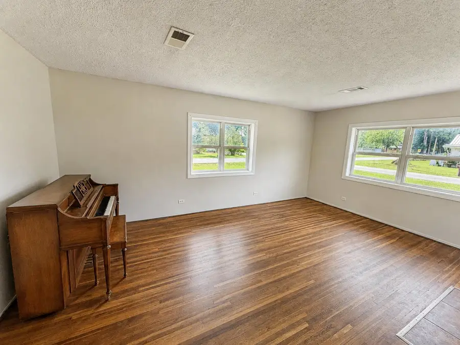 202 Magnolia Avenue, Jasper, TN 37347 - #2