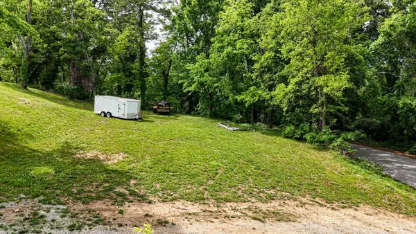 1128 Tremont Street, Chattanooga, TN 37405