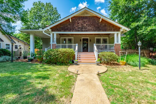 1125 S Crest Road, Rossville, GA 30741